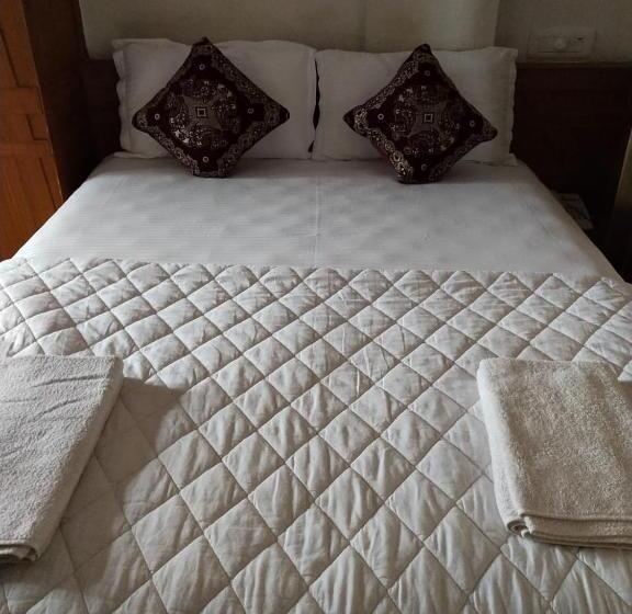 Pokój Standard, Sapphire Inn