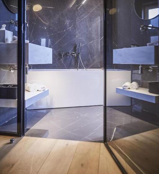 Номер Deluxe, Oniro   Luxury Rooms & Wellness Suites