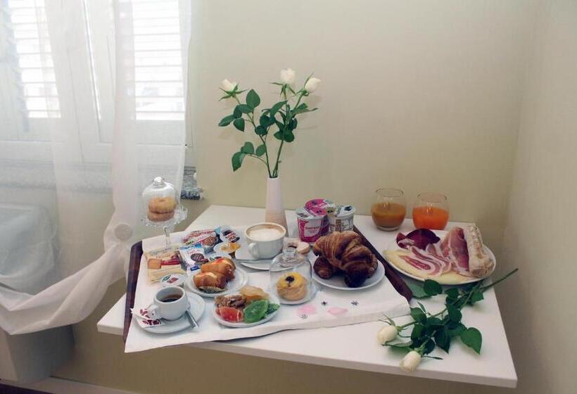 اتاق استاندارد با وان آب گرم, Villa Isa