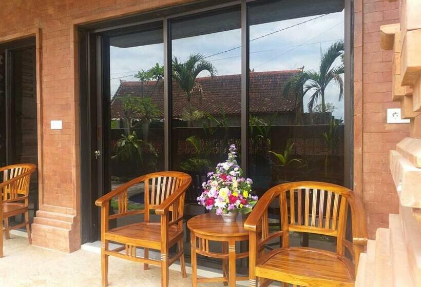 Standardzimmer mit Poolblick, Dados Guest House