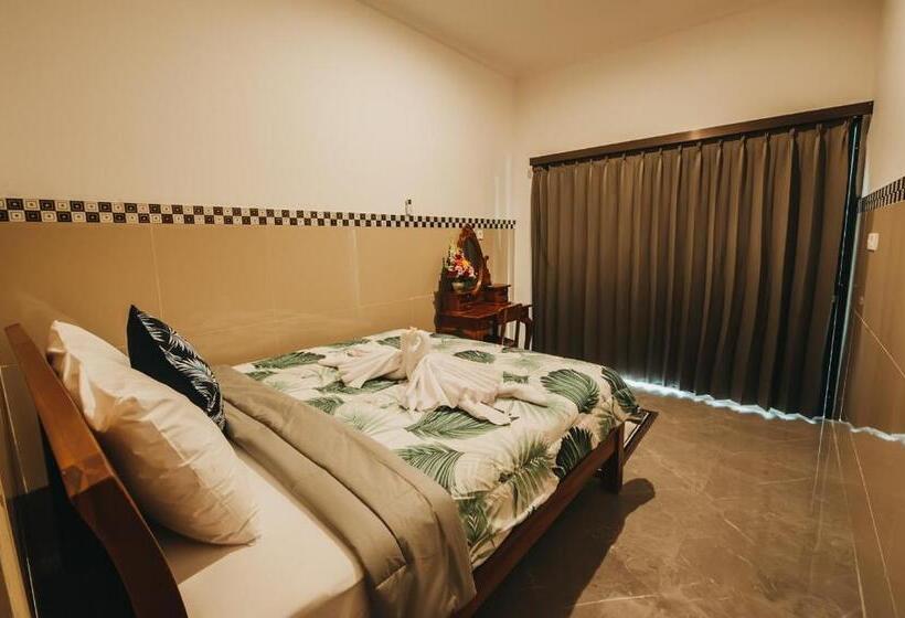 Deluxe Zimmer, Dados Guest House
