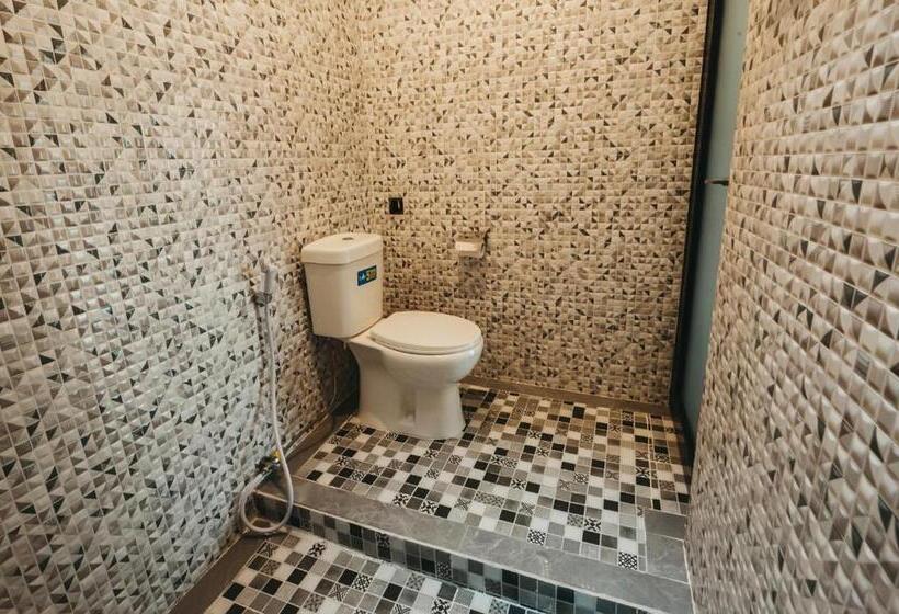 Deluxe Zimmer, Dados Guest House