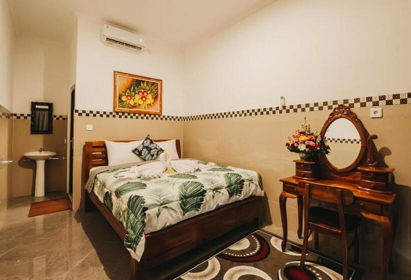 Standardzimmer mit Poolblick, Dados Guest House