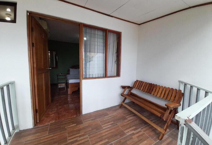 Номер Deluxe, Arenal Poshpacker