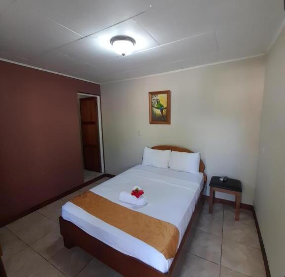 Номер Стандарт, Arenal Poshpacker