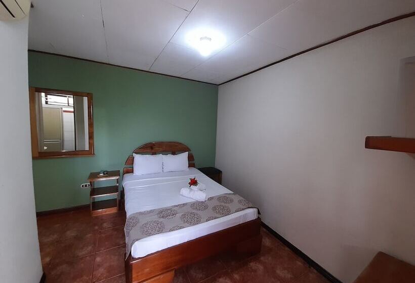Номер Economy, Arenal Poshpacker