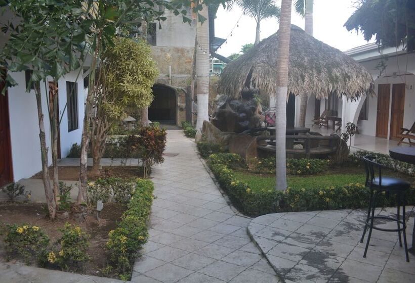 Четырехместный Номер Deluxe, Arenal Poshpacker