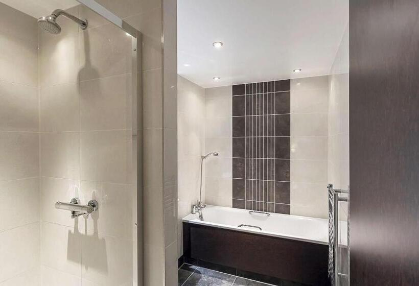 Номер Superior Кровать Кинг, Best Western Plus Pinewood Manchester Airport Wilmslow