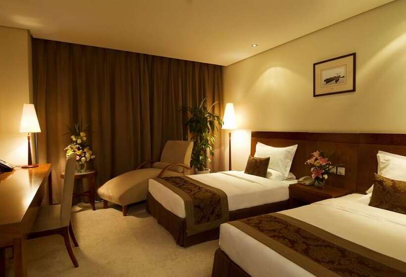 اتاق استاندارد, Super House International