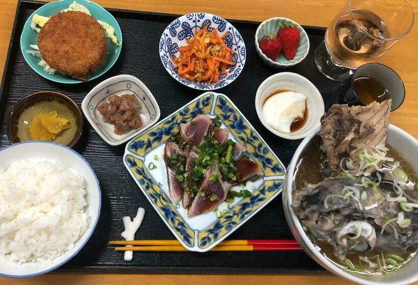 스탠다드 룸 공동 욕실, Housei