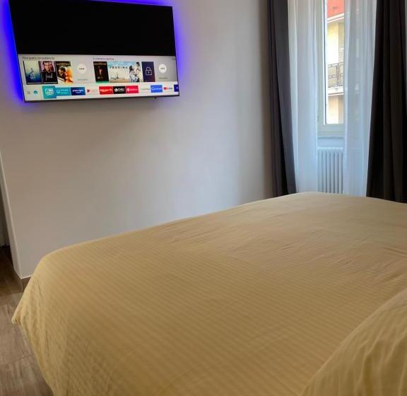 اتاق سوپریور با تخت بزرگ, Zeta Rooms