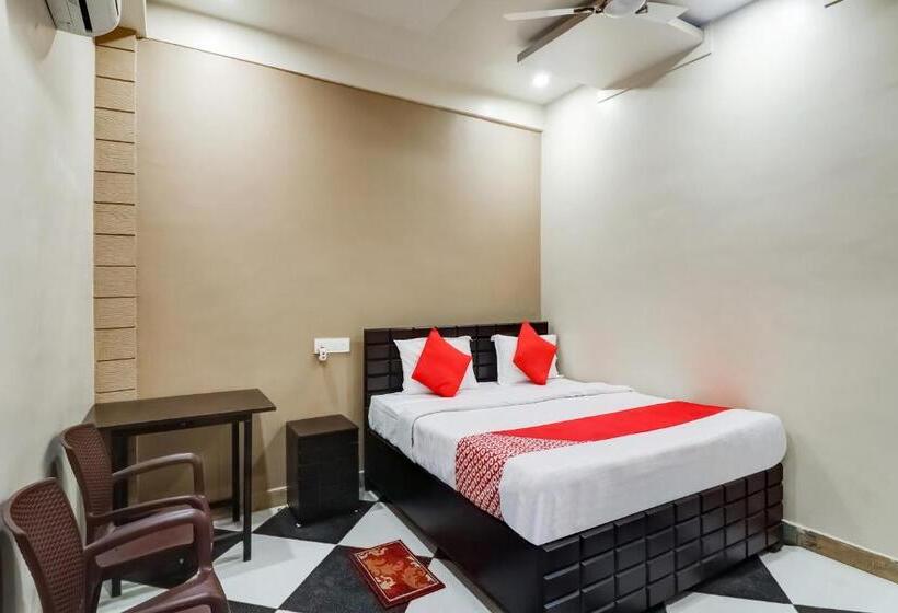 Номер Стандарт, Collection O 77782 Mini Punjab Hill Side Rooms