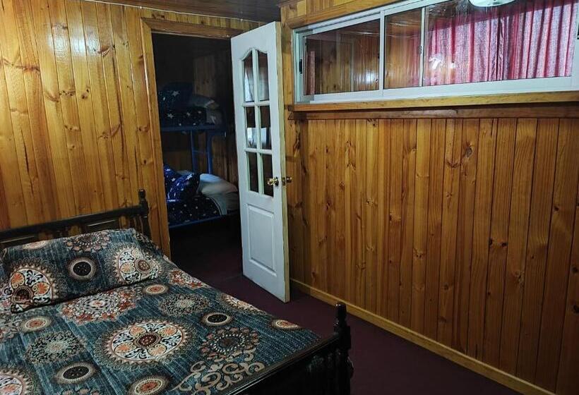 패밀리 스튜디오, Hostal Gomero