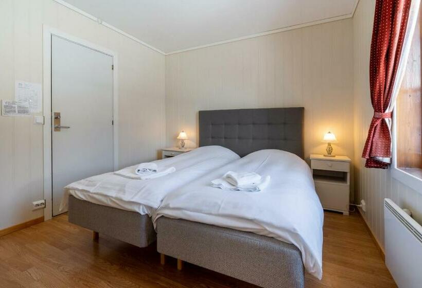 基本间, Pollfoss Hotell