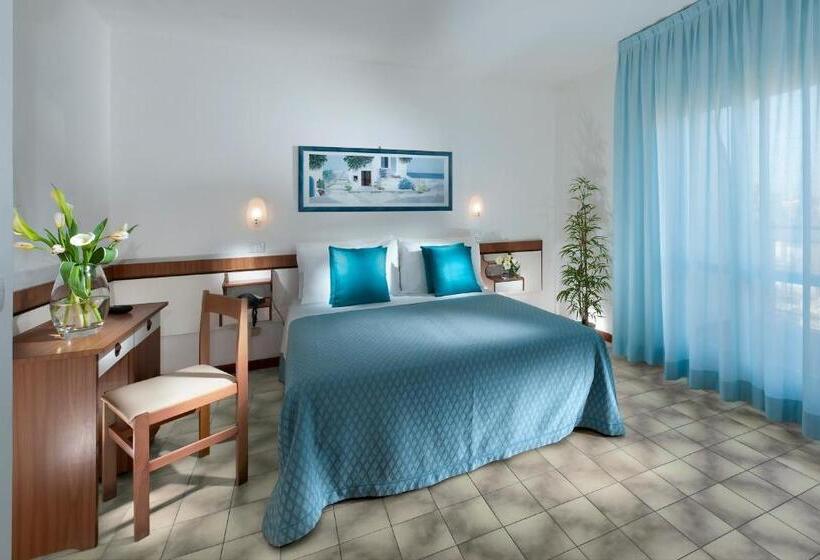 Трежместный Номер Economy, Paris Resort