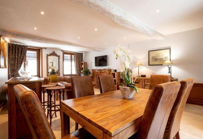 1 Bedroom Penthouse Apartment, La Maison De Maurice