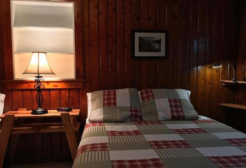 Номер Deluxe, Cedar Ridge Cabins