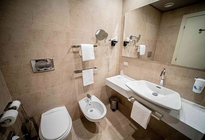 اتاق استاندارد, Best Western Plus Net Tower Hotel Padova
