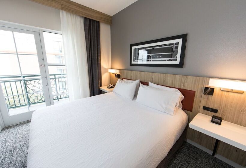 Suite con Balcone, Hilton Garden Inn Savannah Historic District