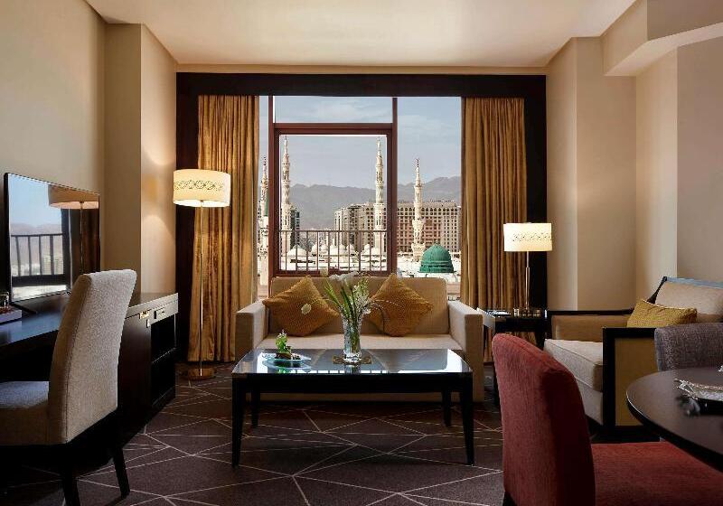 Suite, Hilton Garden Inn Indianapolis Downtown