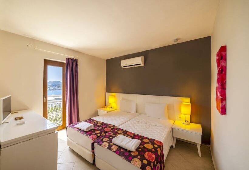 Номер Клуб, Riva Bodrum Resort Adult Only +16