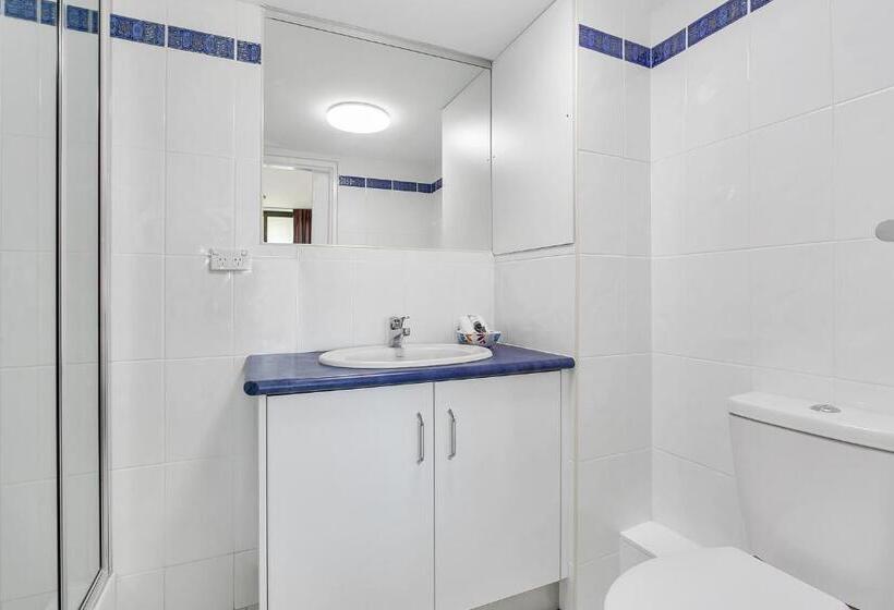 Апартаменты 1 Спальня с Видом, Roydon Beachfront Apartments