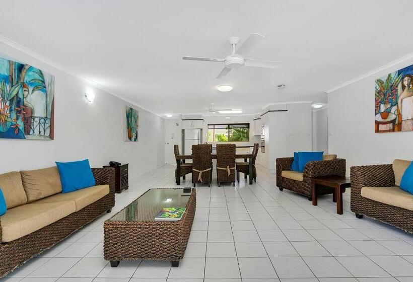 Апартаменты 1 Спальня, Roydon Beachfront Apartments
