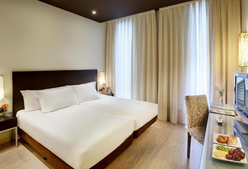 Номер Стандарт, Sercotel Boulevard Vitoriagasteiz
