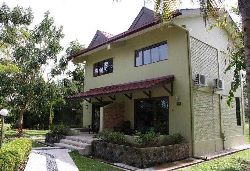 복층 룸, Beringgis Beach Resort & Spa