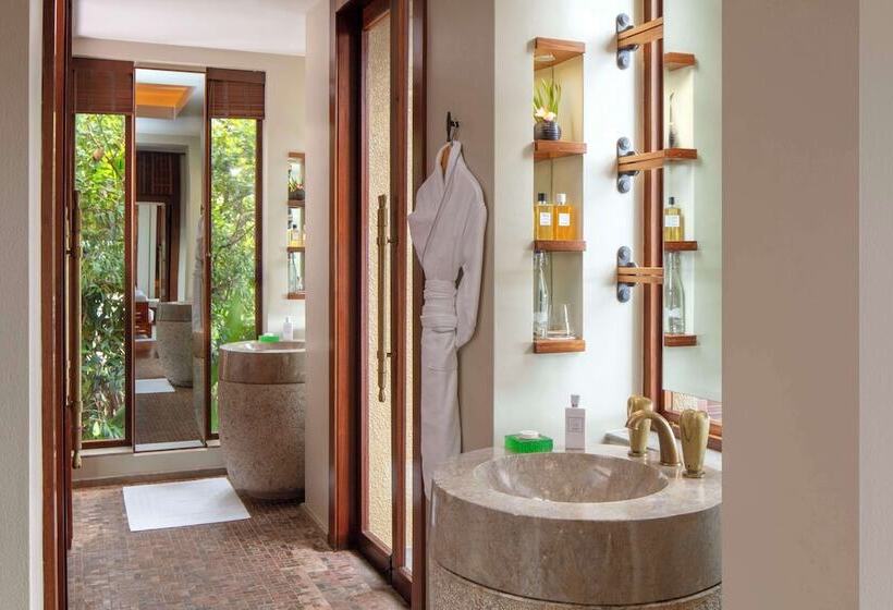 ویلای 1 خوابه با چشم‌انداز دریا, Anantara Maia Seychelles Villas