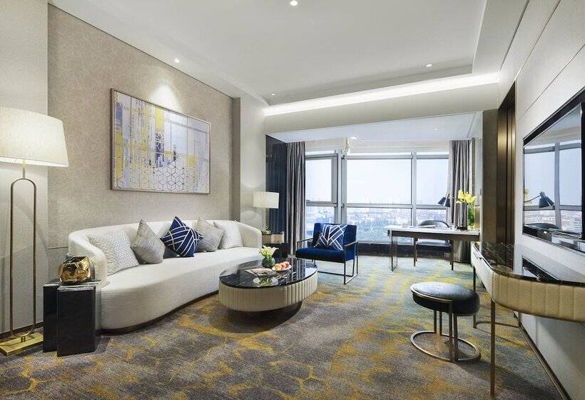 اتاق پرمیوم, Grand Millennium Shanghai Hongqiao