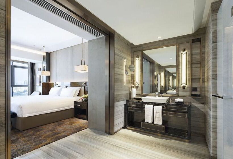 سوییت اجرایی, Grand Millennium Shanghai Hongqiao