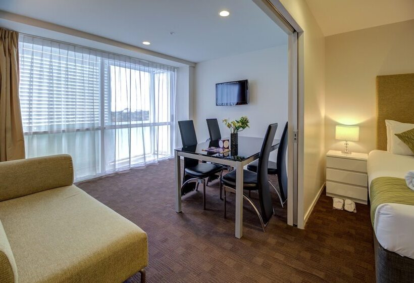 2 베드룸 이그제큐티브 아파트, The Quadrant Hotel & Suites