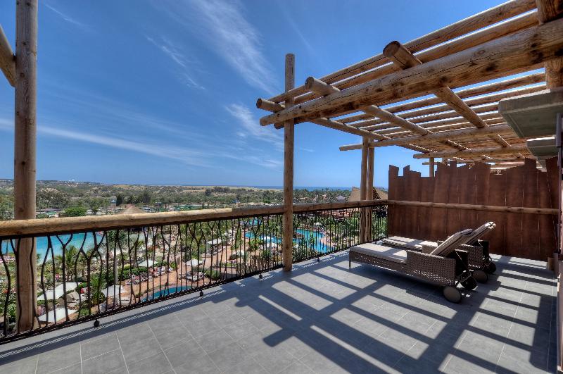 Полулюкс, Lopesan Baobab Resort