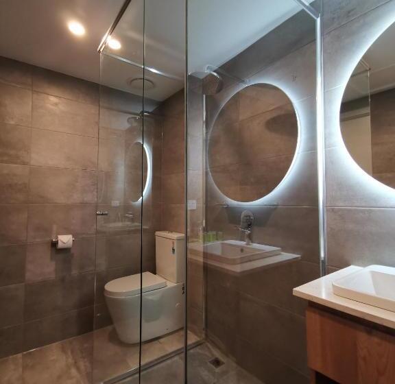 패밀리 룸, Parkside Motel Geelong