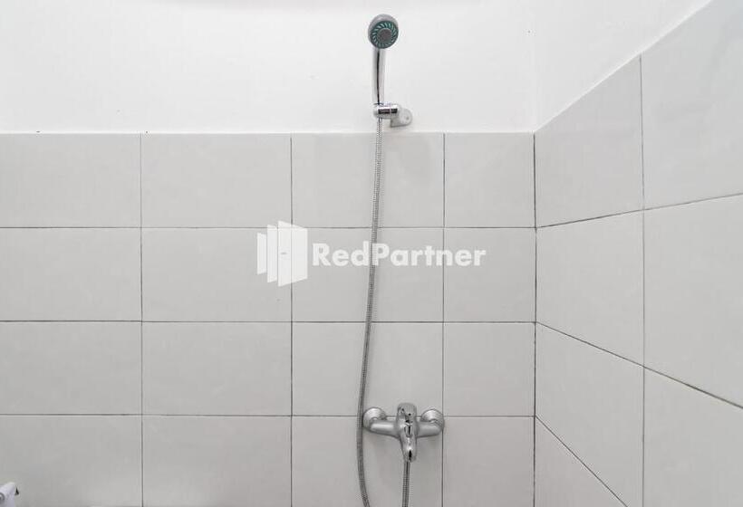 Номер Стандарт, Langkar Guest House Syariah Mitra Reddoorz