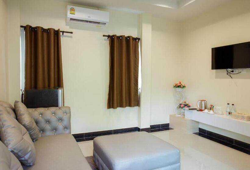 스탠다드 스튜디오, Ioon Resort ไออุ่นรีสอร์ท
