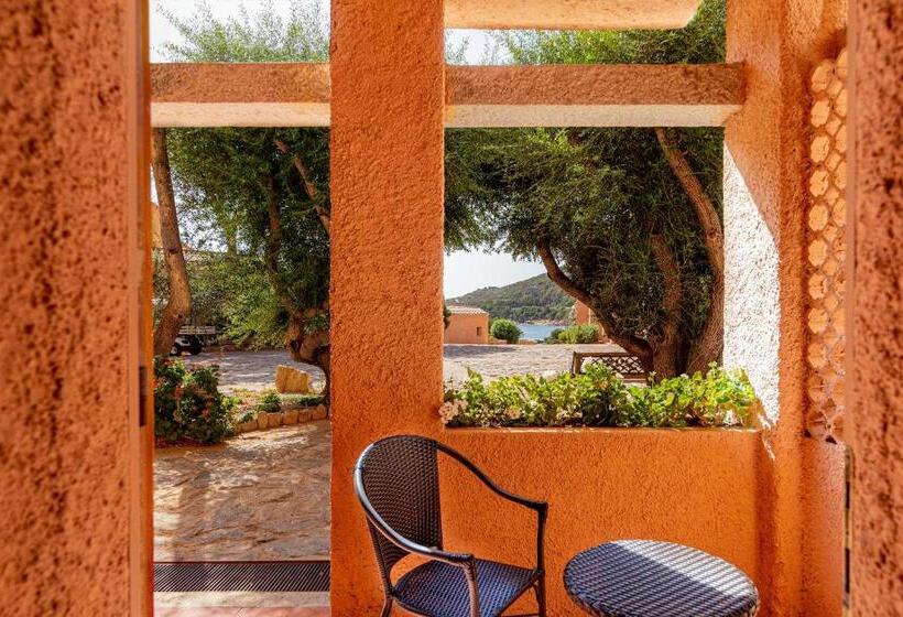 اتاق استاندارد در طبقه همکف, Cala Lunga