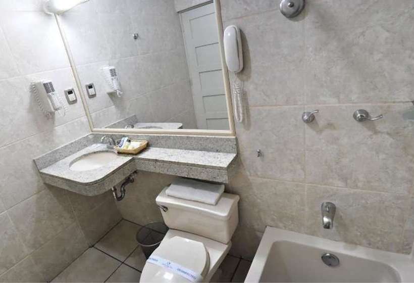 Habitación Estándar 2 Camas Matrimonio, Costa Del Sol Wyndham Cajamarca