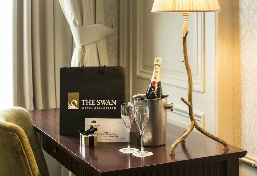 Номер Superior Вид на Сад, Dukes  Palace Brugge   By Dukes  Hotel Collection