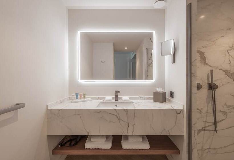 Номер Deluxe, Dukes  Palace Brugge   By Dukes  Hotel Collection