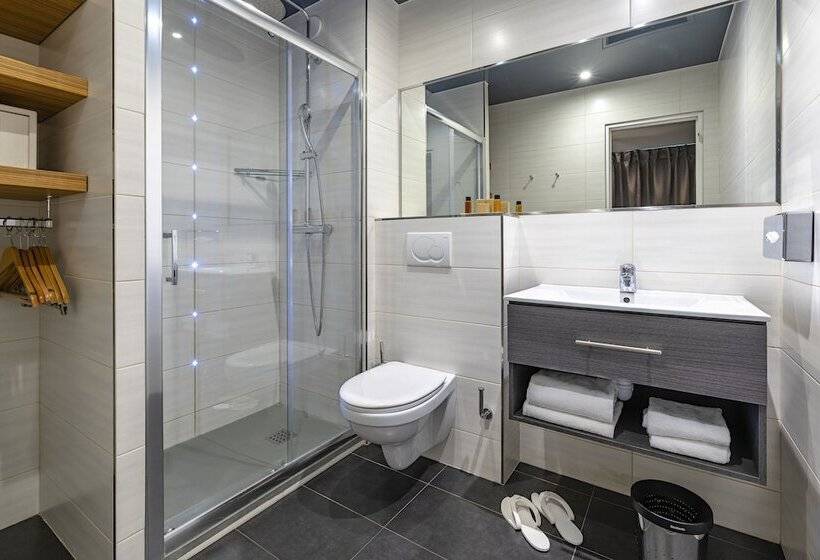 Номер Стандарт Трехместный, Residence Europe & Spa