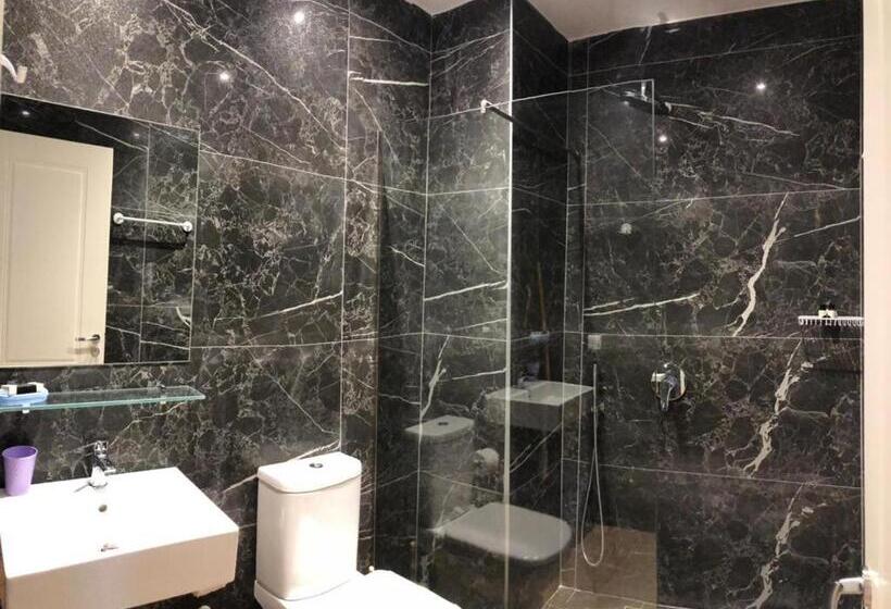 带大床的豪华间, Vial Rooms