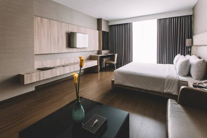 استودیوی استاندارد, Adelphi Suites Bangkok