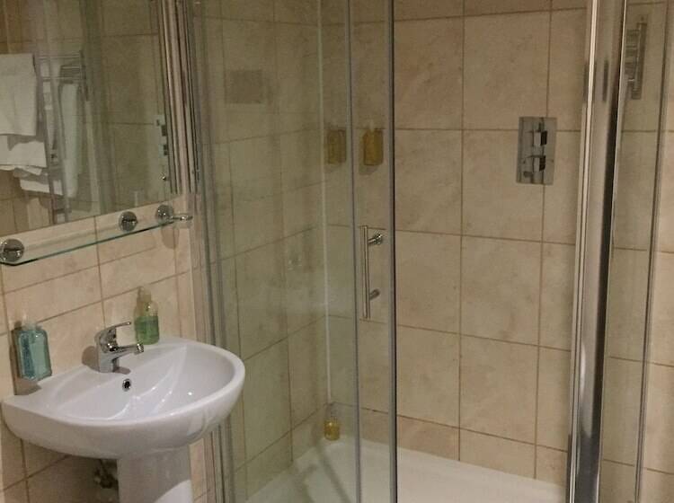 Номер Basic, Edinburgh House