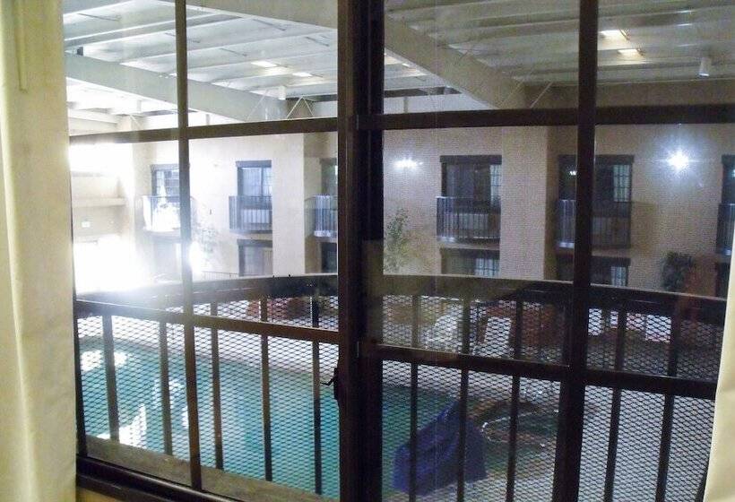 Номер Стандарт 2 Двуспальные Кровати, Clarion Pointe Winslow I 40