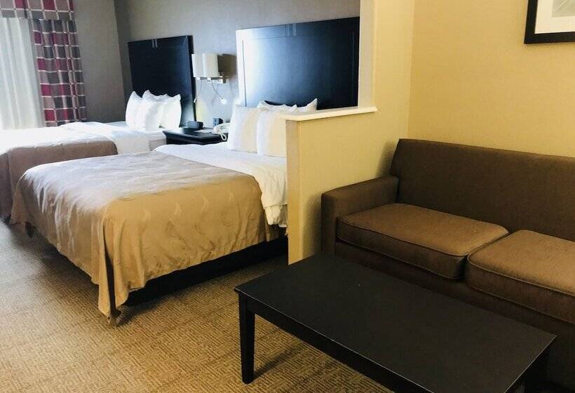 スイート, Quality Suites Houston Nw Cyfair