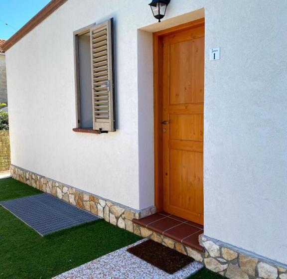اتاق استاندارد چهار تخته, Janas B&b