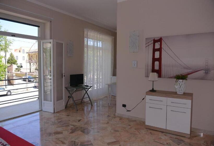 آپارتمان 1 خوابه با بالکن, Le Torrette Rooms And Apartments