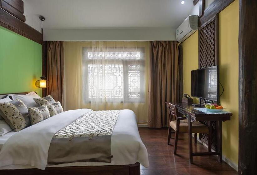 Полулюкс, Lijiang Gui Yuan Tian Ju Guesthouse